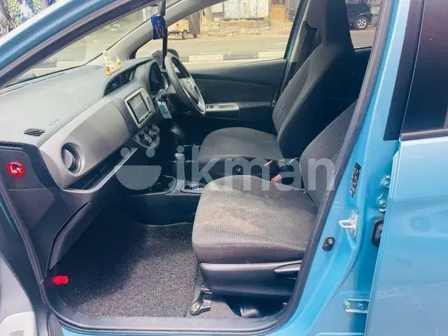 Toyota Vitz 2015 photo 5