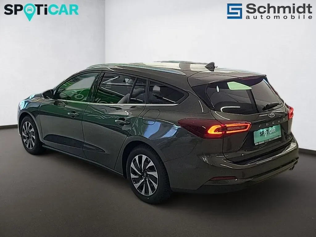 Ford Focus 2025 photo 3