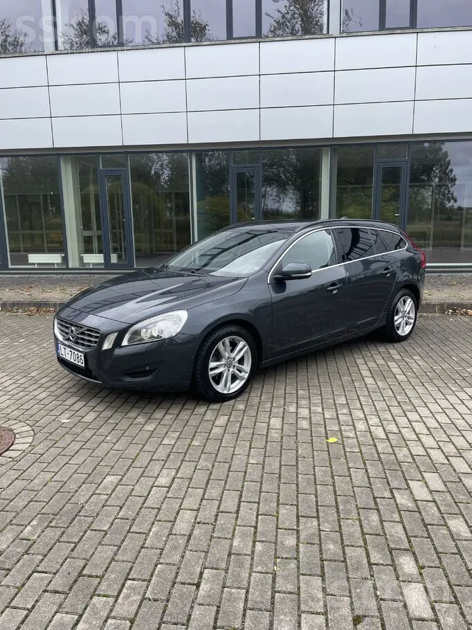 Volvo V60