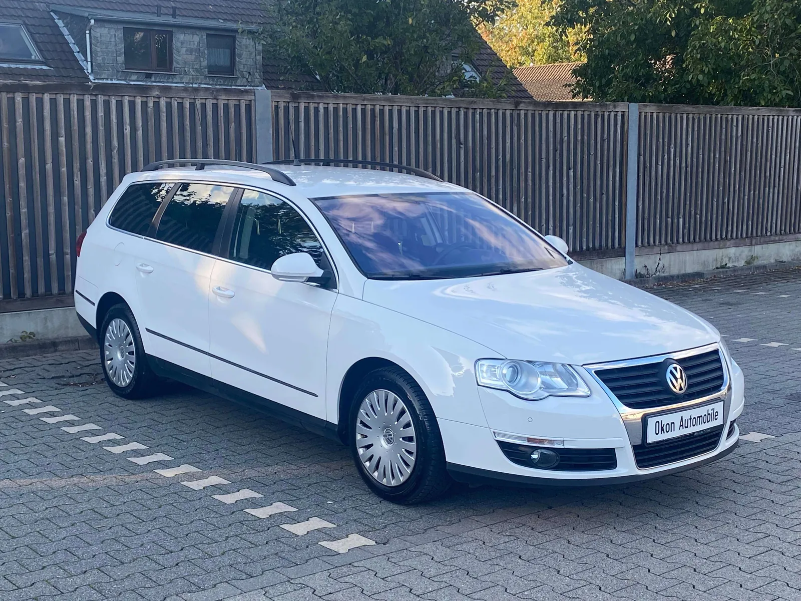 Volkswagen Passat 2010 photo 3