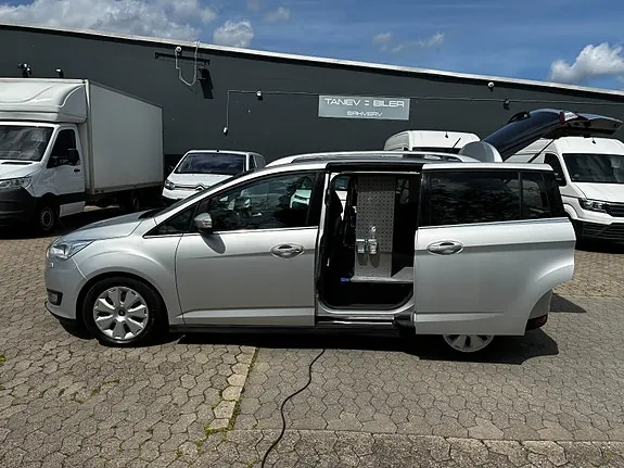 Ford Grand C-Max 2018 photo 5