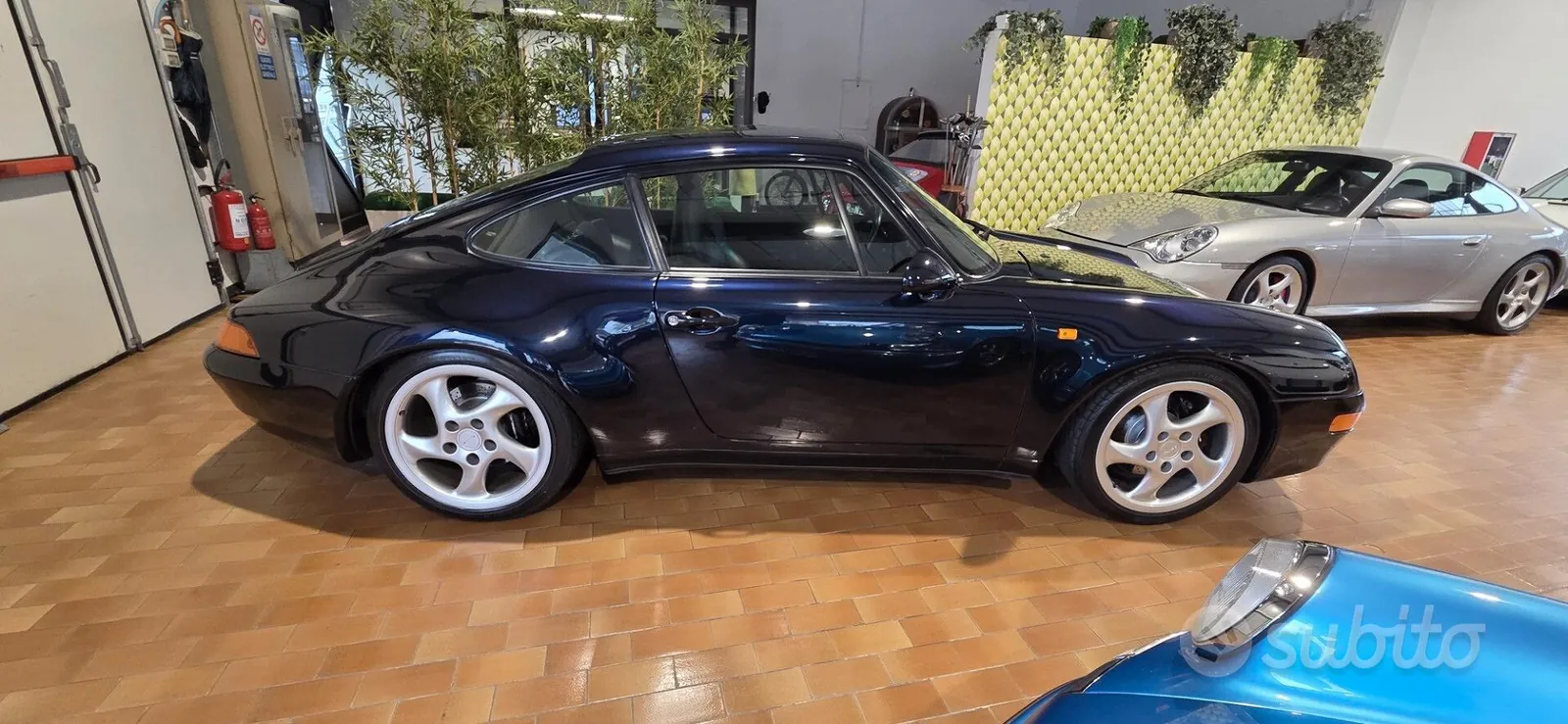 Porsche 911 1996 photo 2