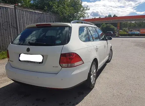 Volkswagen Golf 5 2009 photo 2