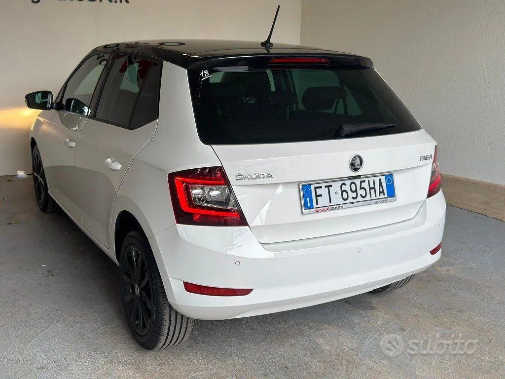 Skoda Fabia 2018 photo 5
