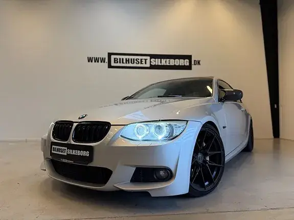 BMW 328I 2012 photo 2