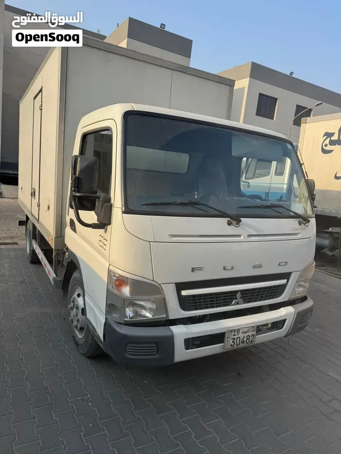 Mitsubishi Fuso Canter 2020 photo 3