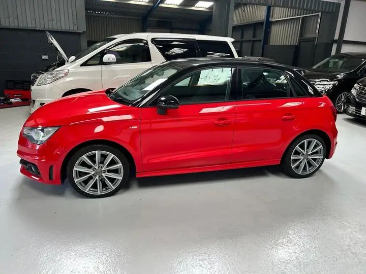 Audi A1 2013 photo 4
