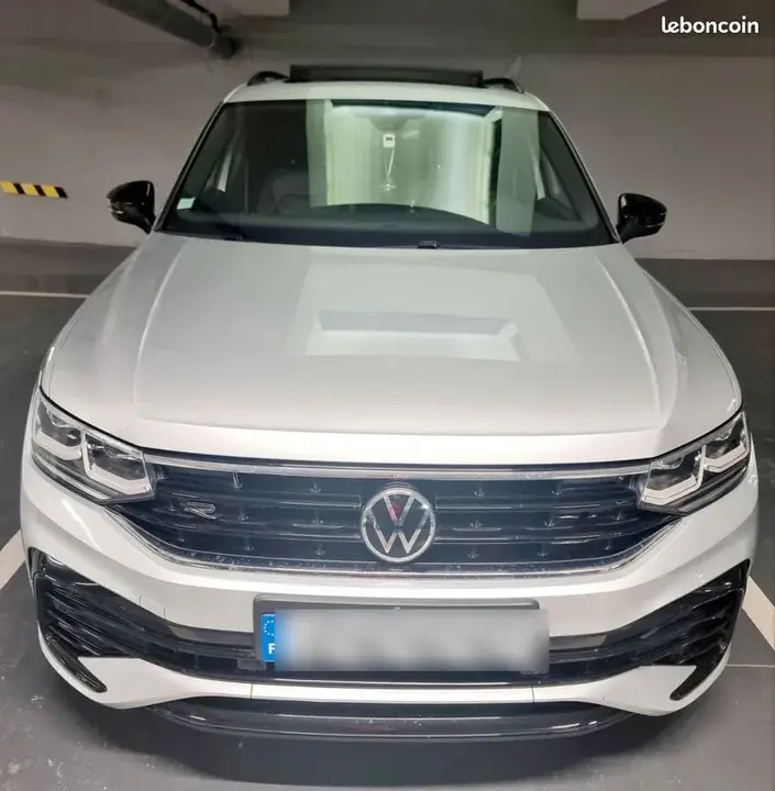 Volkswagen Tiguan 2021 photo 2