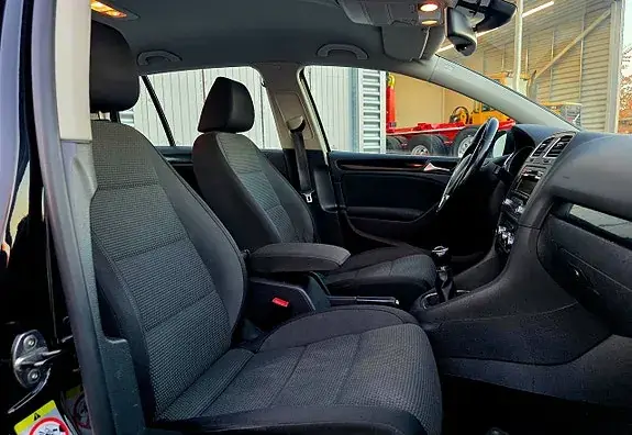 Volkswagen Golf I 2010 photo 5
