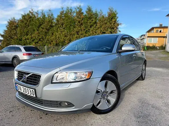 Volvo S40
