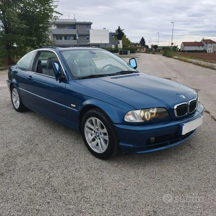 BMW E46 1999 photo 2