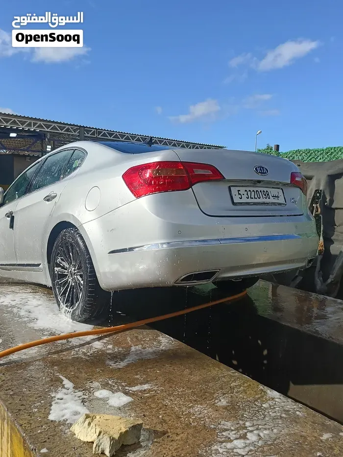 Kia Cadenza 2010 photo 4