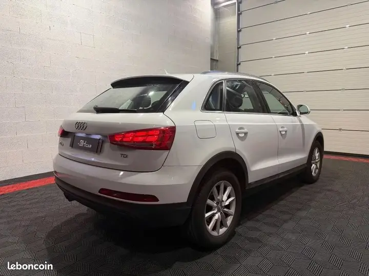 Audi Q3 2013 photo 3