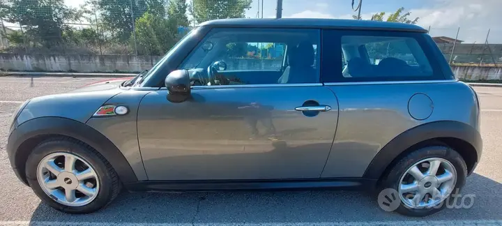 Mini Cooper 2009 photo 3
