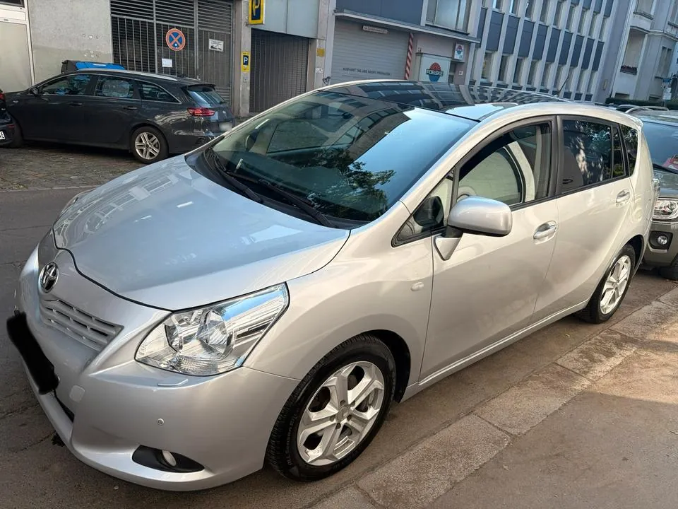 Toyota Verso