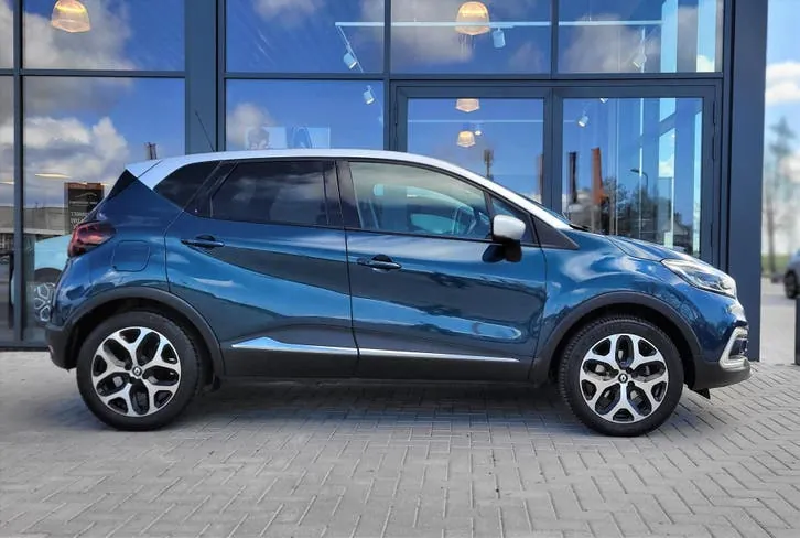 Renault Captur 2018 photo 2