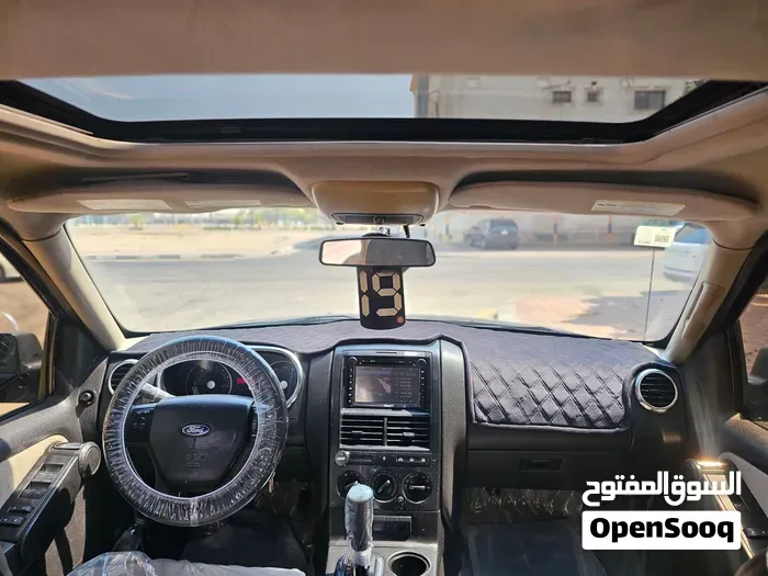 Ford Explorer 2008 photo 3