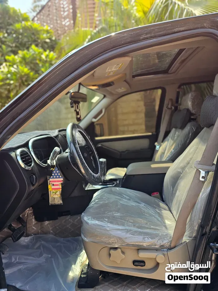 Ford Explorer 2008 photo 2