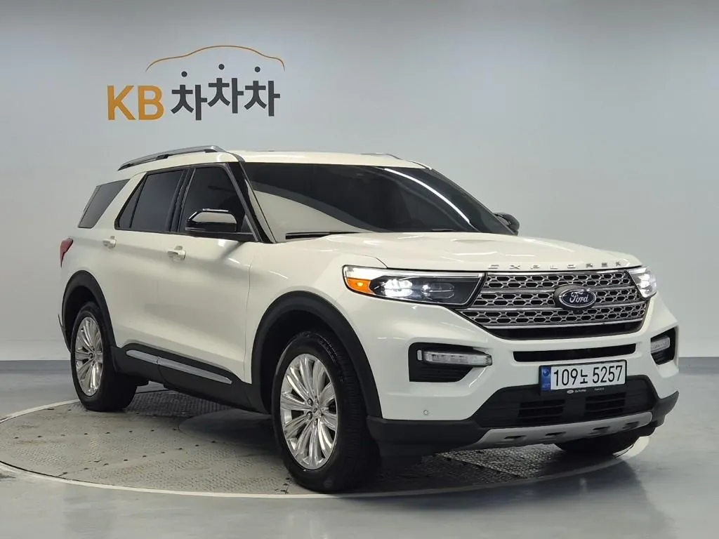 Ford Explorer 2020 photo 4