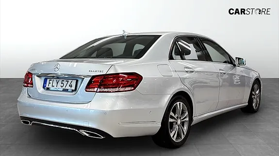 Mercedes-Benz E220 2016 photo 2