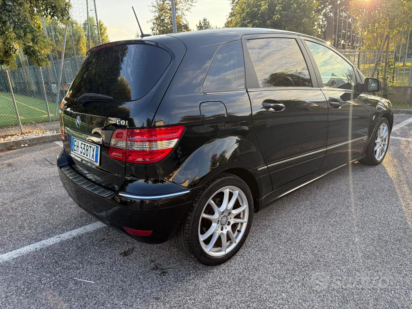 Mercedes-Benz B 200 Cdi 2011 photo 5