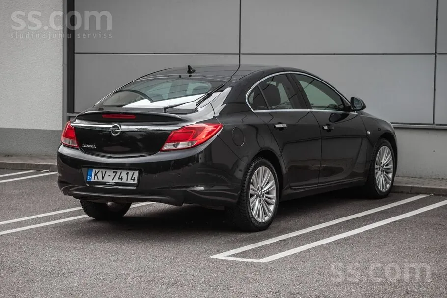 Opel Insignia 2011 photo 4