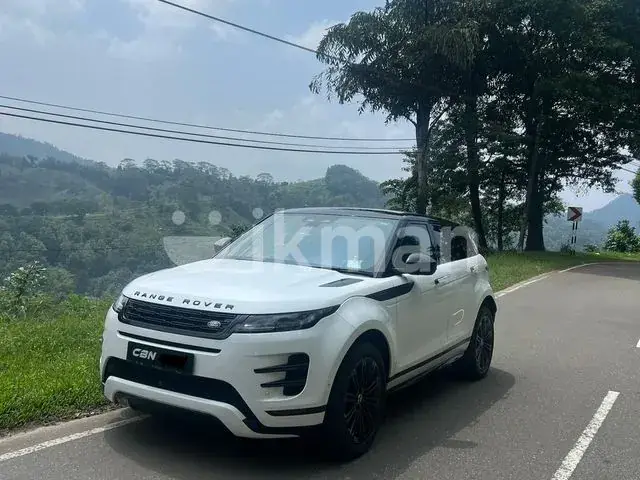 Land Rover Range Rover Evoque 2024 photo 3