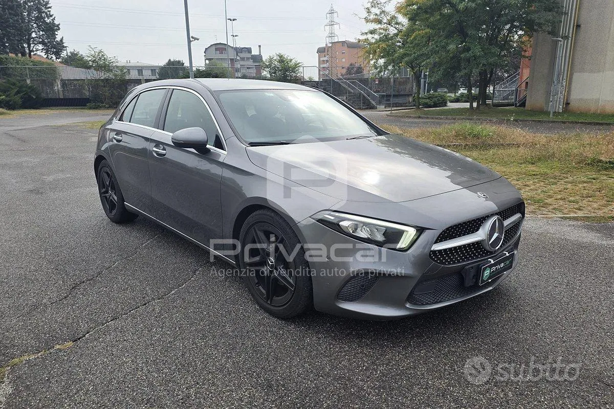 Mercedes-Benz A 180 2019 photo 3