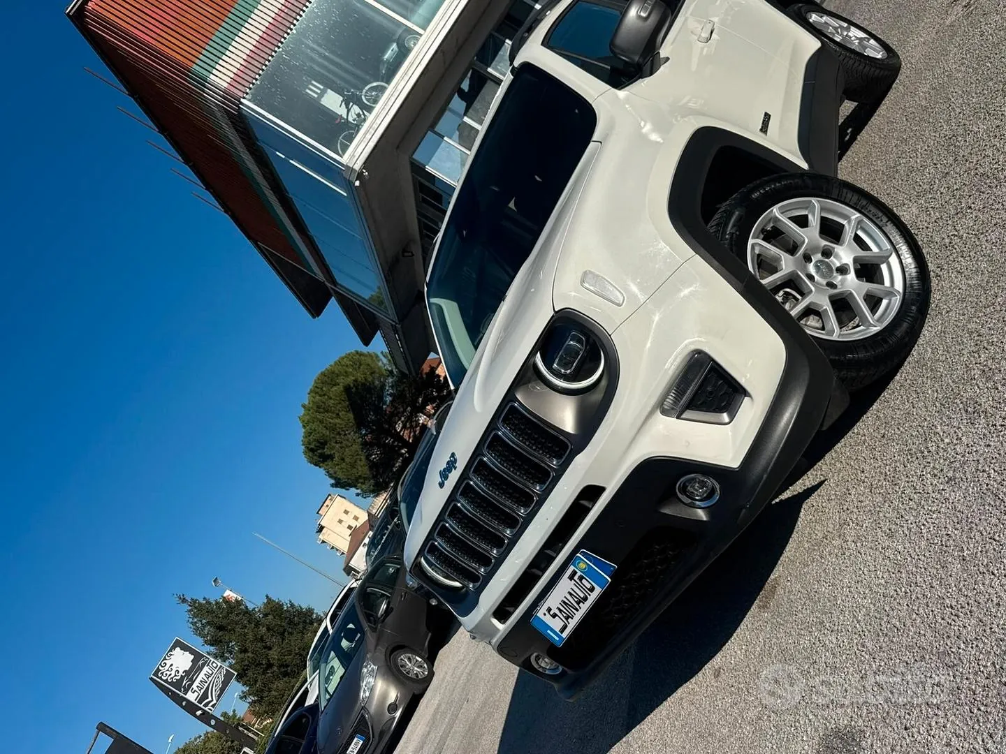 Jeep Renegade 2021 photo 2