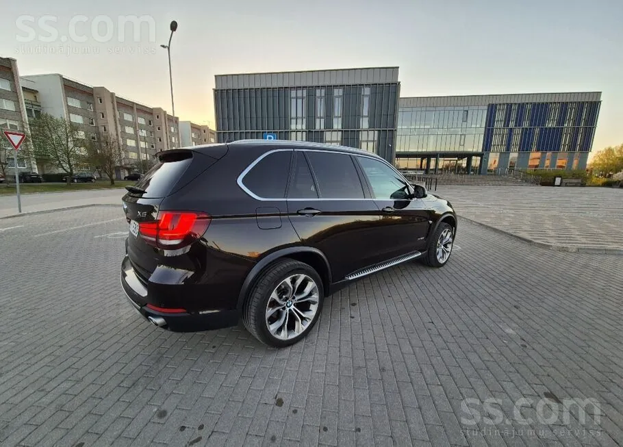 BMW X5 2013 photo 5