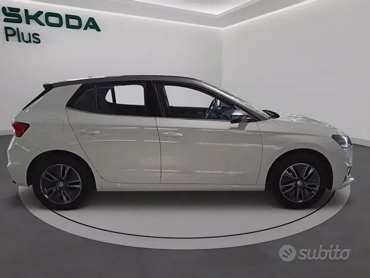 Skoda Fabia 2023 photo 3