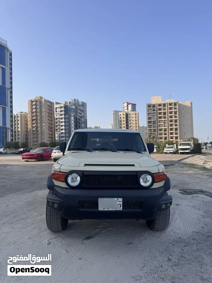 Toyota Fj 2008 photo 2