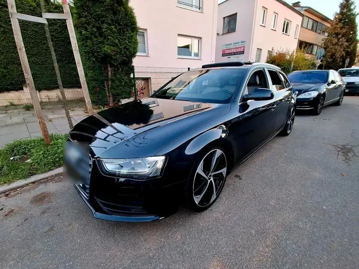 Audi A4 Avant