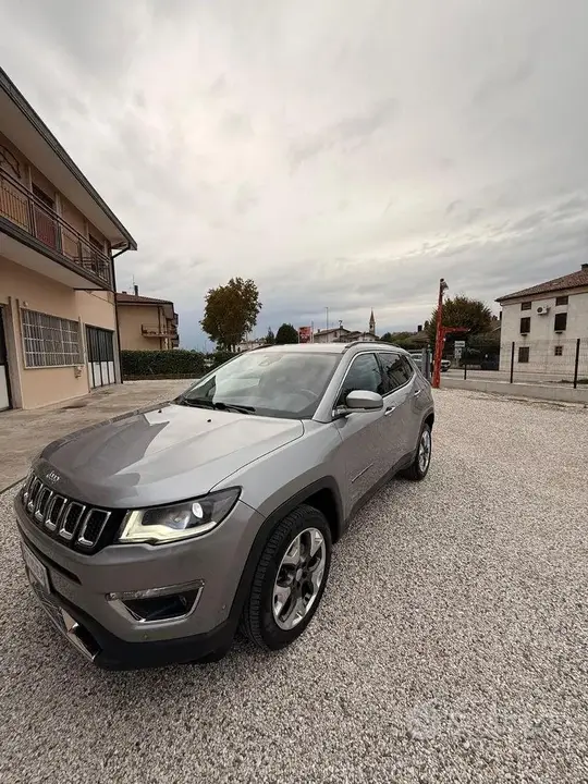 Jeep Compass 2019 photo 2