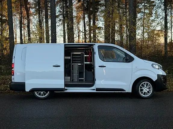 Peugeot E-Expert 2024 photo 3