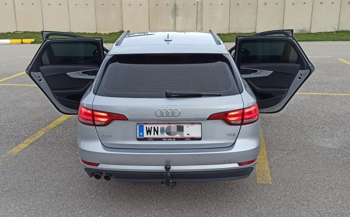 Audi A4 2016 photo 3