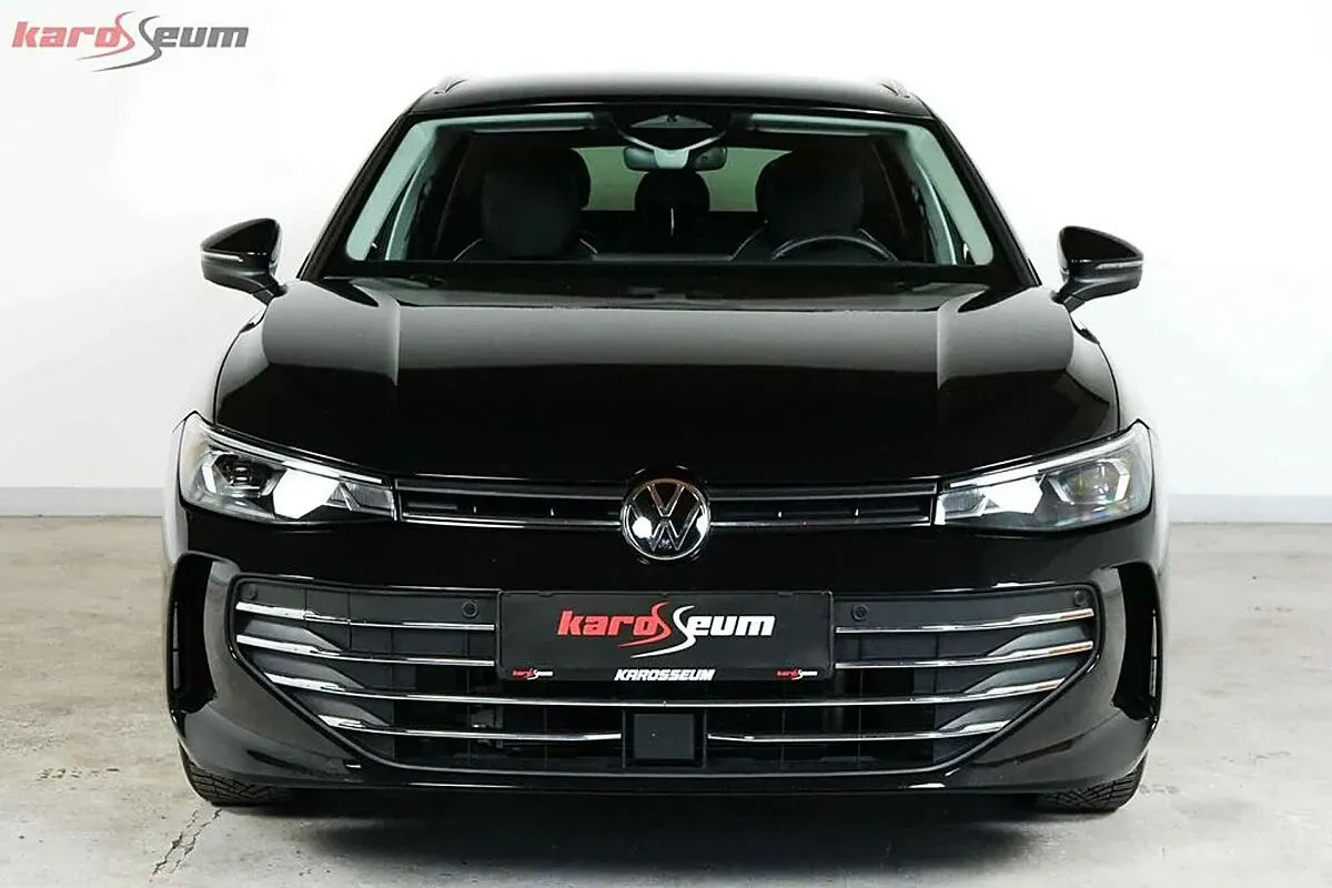 Volkswagen Passat 2026 photo 2