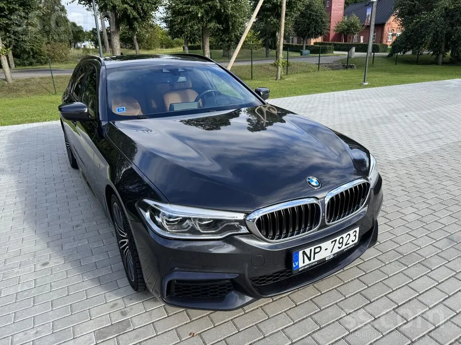 BMW 530D 2019 photo 2