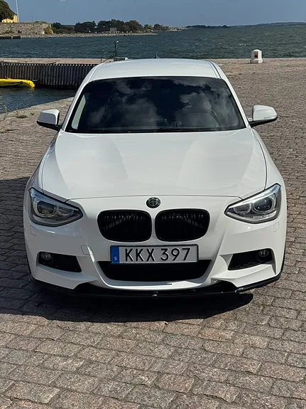 BMW 118D 2014 photo 2