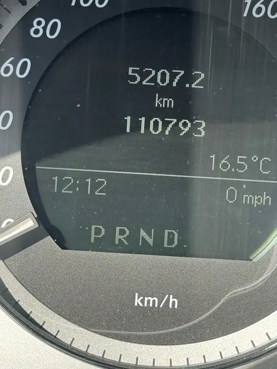 Mercedes-Benz Glk Class 2011 photo 5