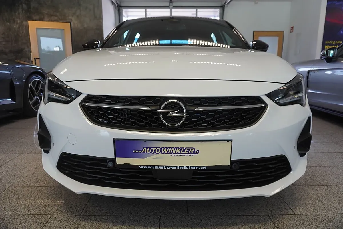 Opel Corsa 2023 photo 2