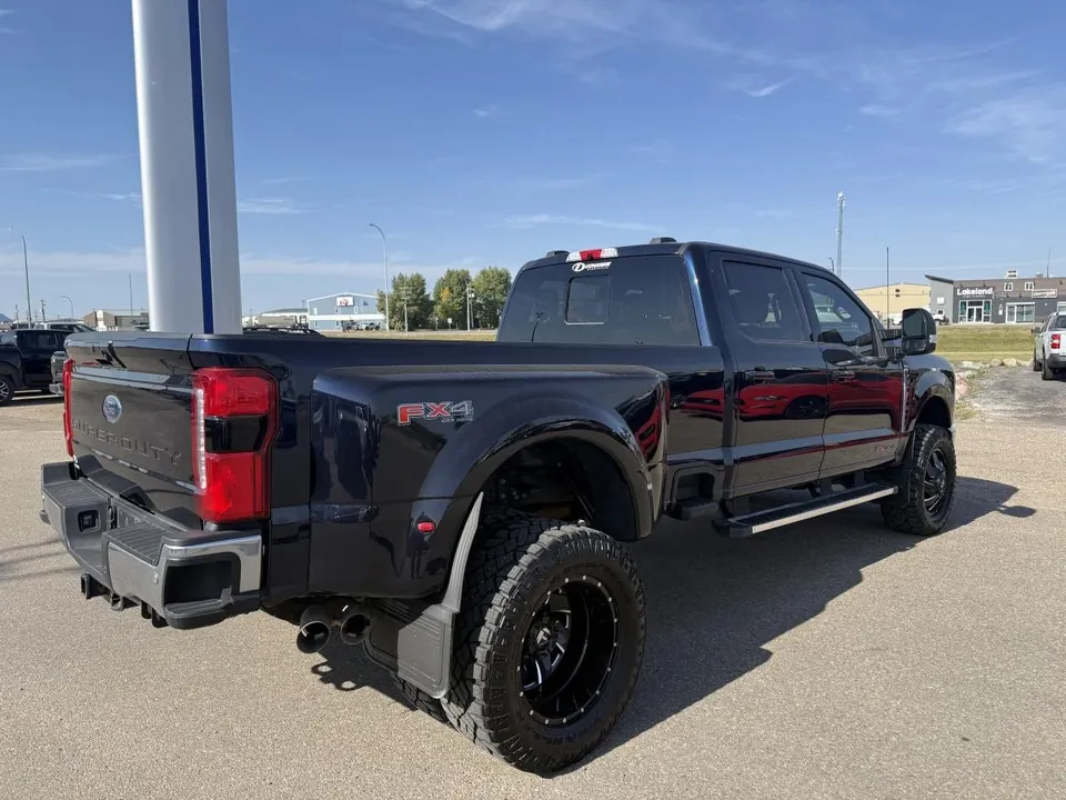 Ford Super Duty F-350 2024 photo 4