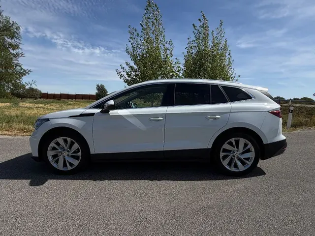 Skoda Enyaq 2021 photo 2