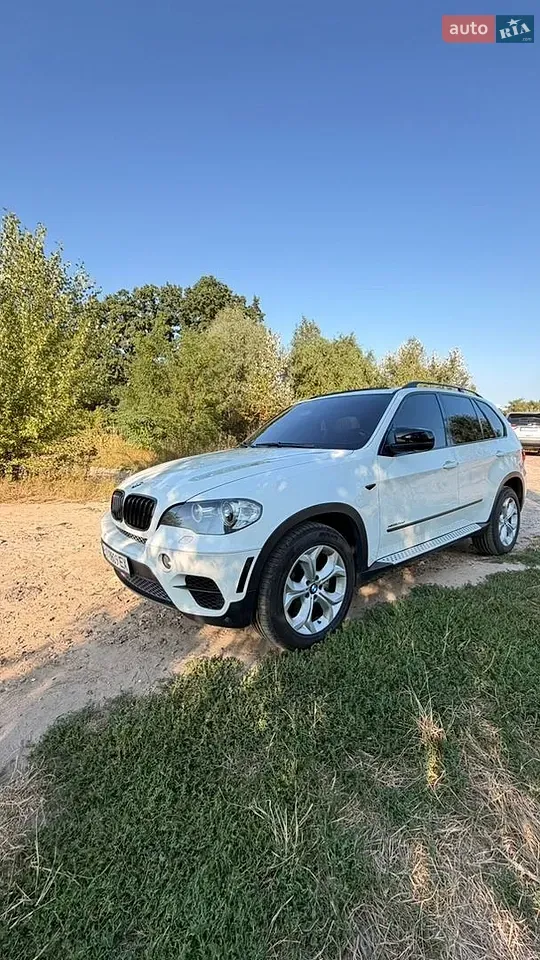 BMW X5 2011 photo 5