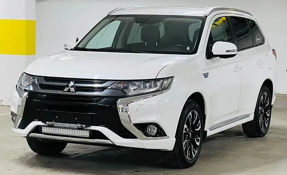 Mitsubishi Outlander 2016 photo 3