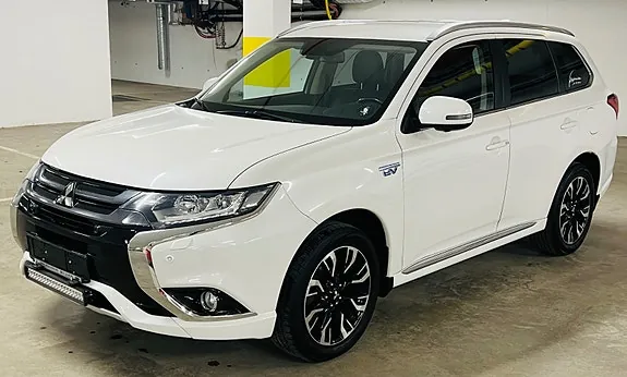 Mitsubishi Outlander 2016 photo 5