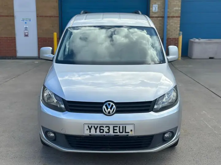 Volkswagen Caddy 2013 photo 2