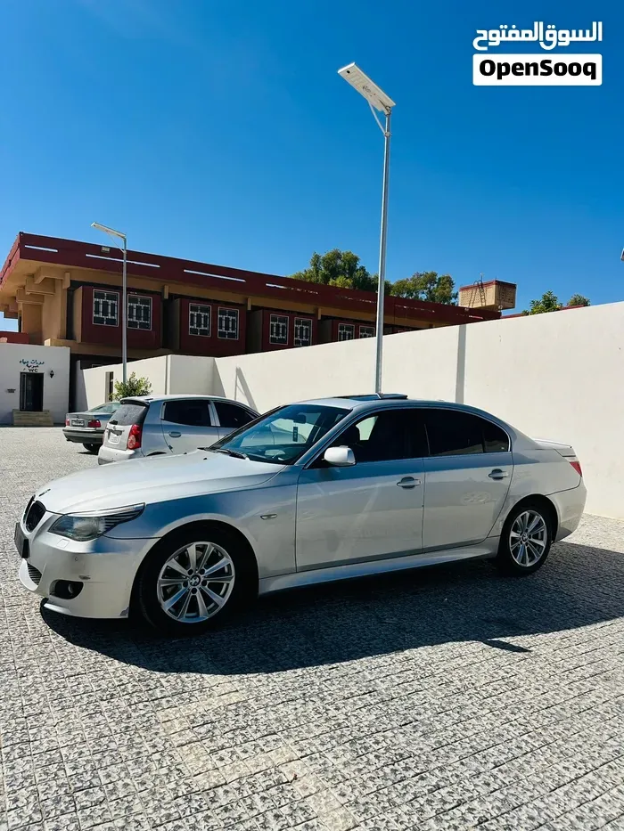 BMW 5 Series 2008 photo 3