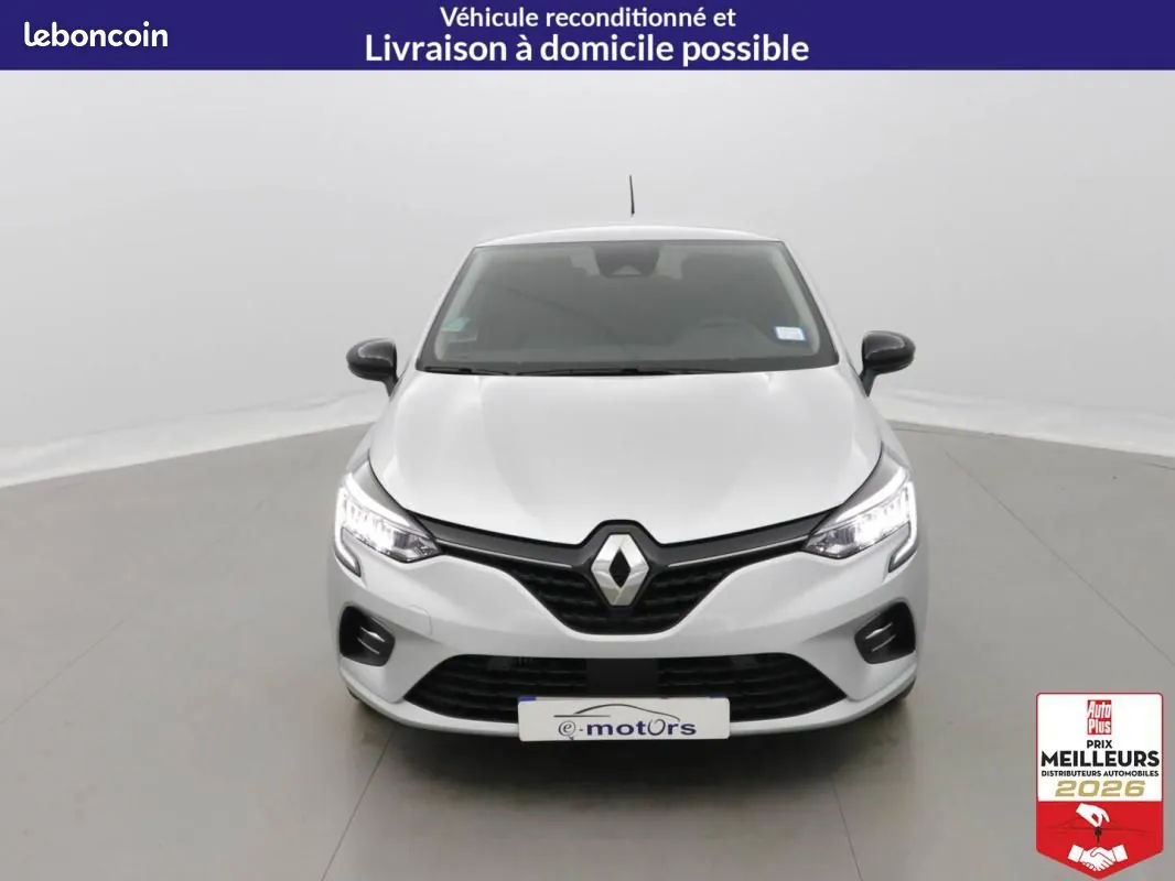 Renault Clio 2023 photo 2