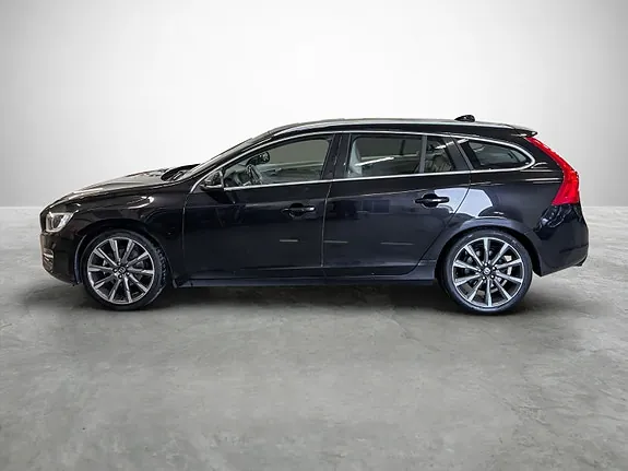 Volvo V60 2014 photo 2
